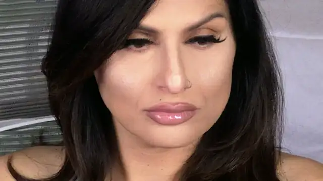 xprettysmilex online show from April 22, 7:33 pm