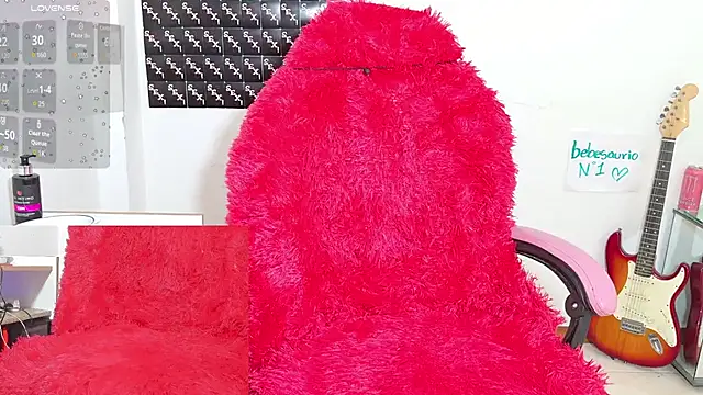 RoxaneEvans  online show from November 16, 6:08 pm