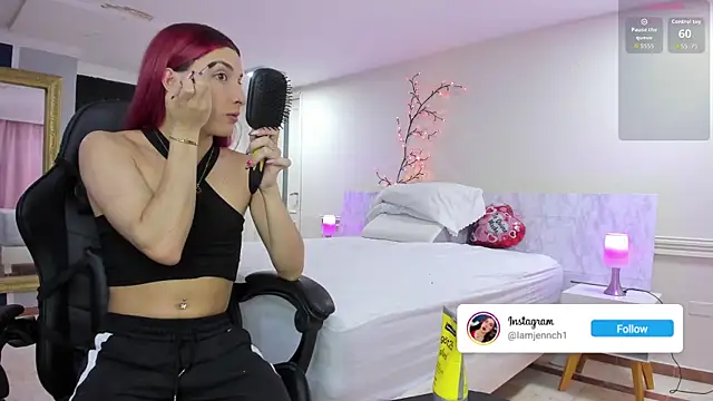 charolbruce 1 online show from February 17, 11:53 am