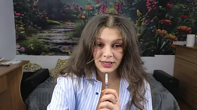 MadameDeFeu online show from October 22, 12:10 pm