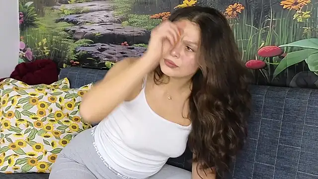 MadameDeFeu online show from October 11, 10:20 am