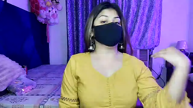 Hoty-Shivangi online show from June 25, 3:35 pm