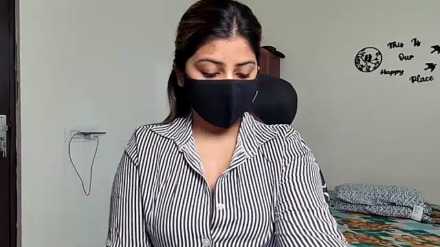 Hoty-Shivangi online show from February 27, 10:26 am