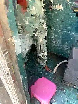 xyztopbeing online show from December 1, 3:10 am