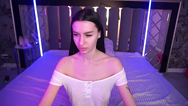 Snow WhiteeeX online show from March 9, 6:49 am