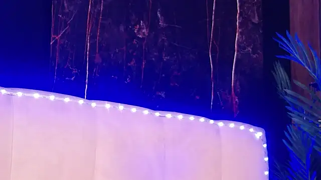 MelanieBrownn online show from March 9, 6:38 am