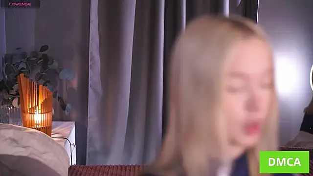  AlinaBailey online show from November 14, 7:08 am