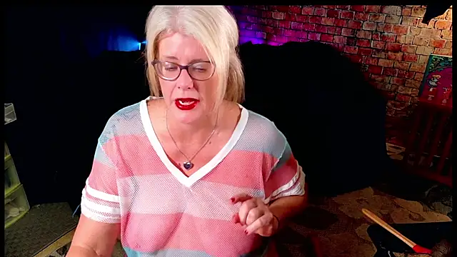 AliceHarlot online show from July 4, 3:35 am