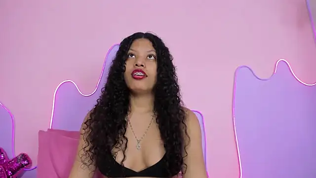 Mingie Rouse online show from February 10, 3:09 am