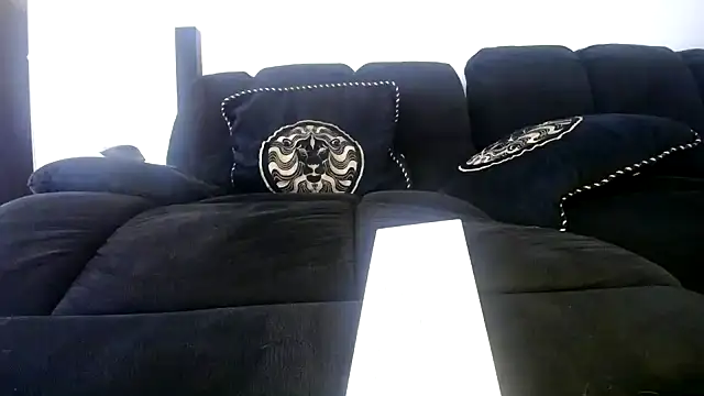 Niquitasparkles online show from November 19, 7:19 am