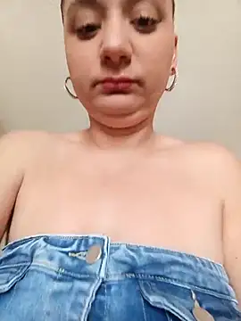 Nell-X online show from April 23, 11:28 am