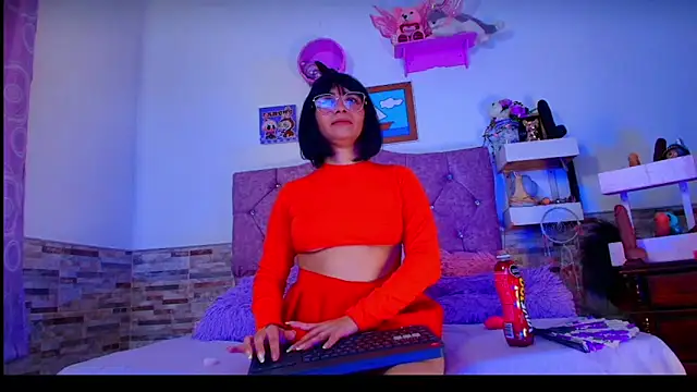 Melannytaylor online show from February 21, 9:48 pm