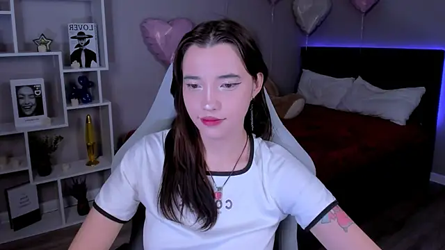 as1an girlfriend online show from March 16, 2:58 am