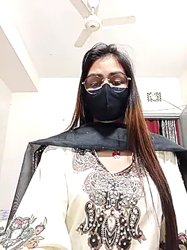 Tanisha-1 online show from March 29, 3:00 pm