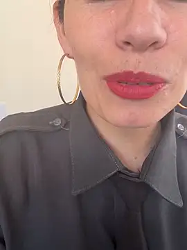 Alysson-- online show from January 19, 2:57 pm