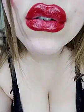 sexy-mariya online show from February 12, 10:44 pm