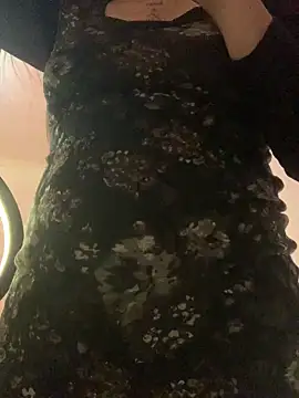 Miss oliviaa online show from December 14, 12:16 am