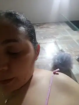 MirandaSoto online show from April 4, 5:28 am