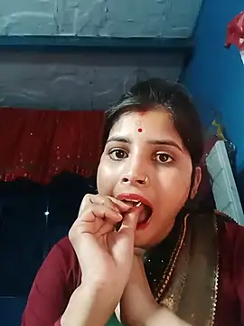 Nisha Cute online show from May 28, 2:09 am