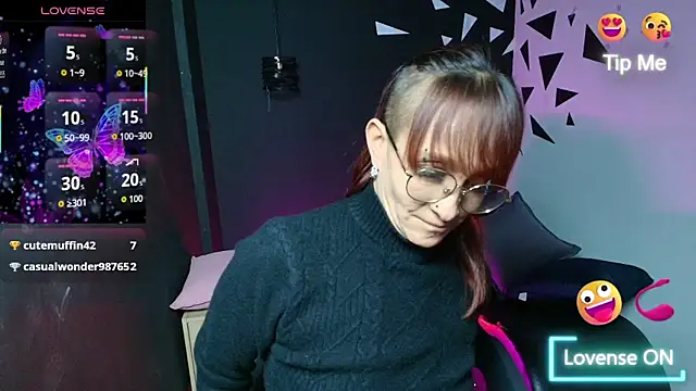 NatashaMason  online show from December 4, 12:40 pm