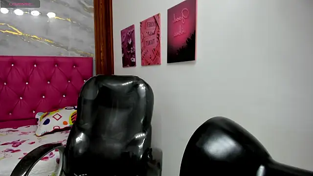 Helen russo online show from April 7, 6:54 pm