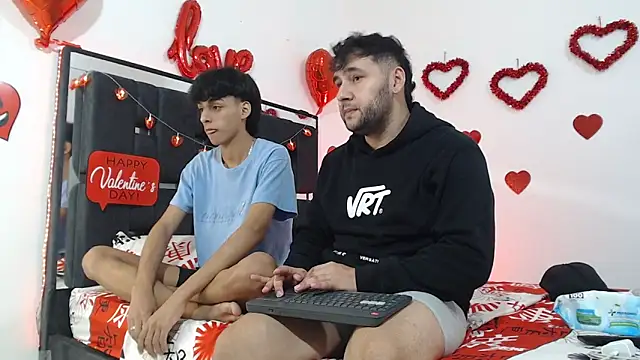 VALERIO AND DORIAN online show from February 17, 1:49 am