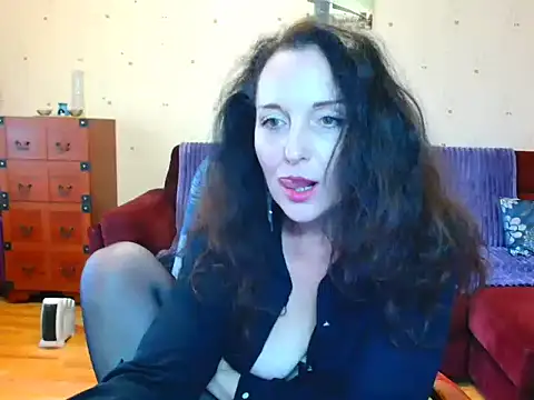 Alice3694 online show from February 27, 10:48 am