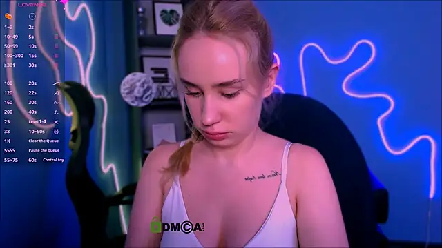 daisy candy online show from September 12, 11:01 pm