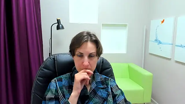 AuroraScript online show from November 12, 3:21 pm