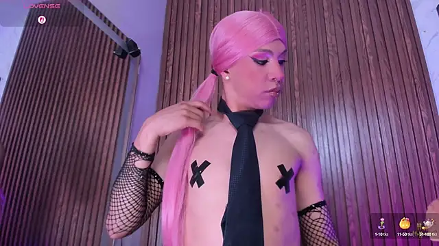 AndyBlake  online show from September 10, 3:17 am