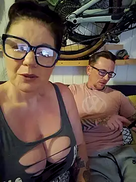 420Curvybabe online show from November 3, 8:24 pm