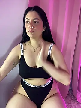 kimberlyhills1 online show from February 26, 4:17 pm