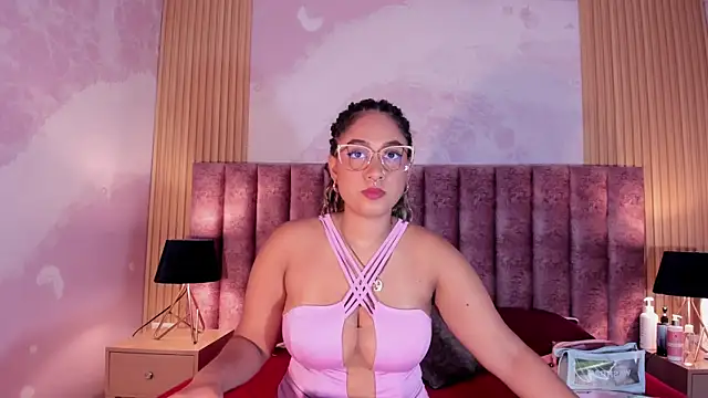 Laurentdupont04 online show from November 17, 3:18 am