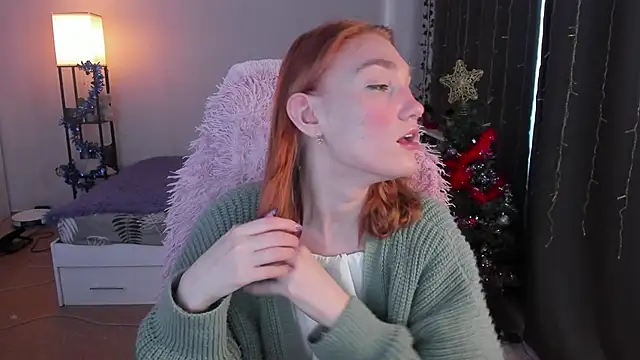 ReddHotPipper online show from January 8, 3:54 am