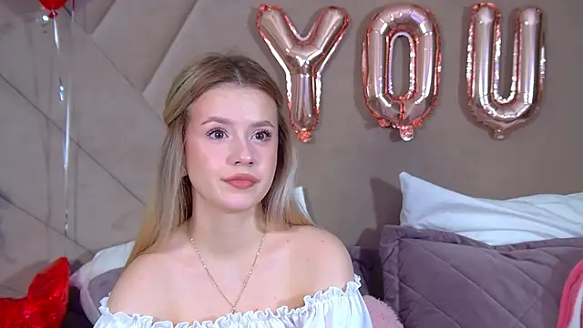 MilanaBalmain online show from February 20, 4:22 am