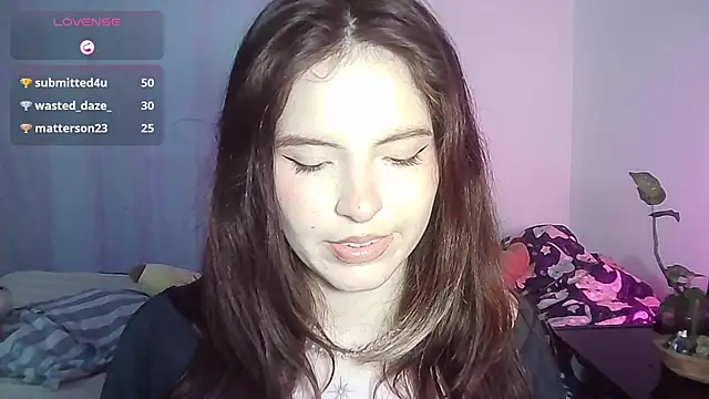 cherrybom969 online show from December 14, 11:38 am