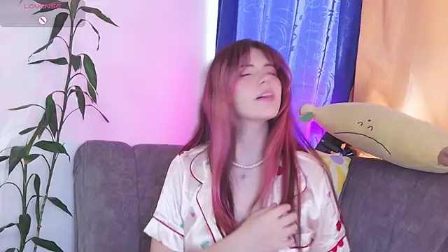 cherrybom969 online show from July 10, 7:58 pm