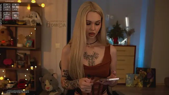 ManiFreyja online show from February 11, 9:05 pm