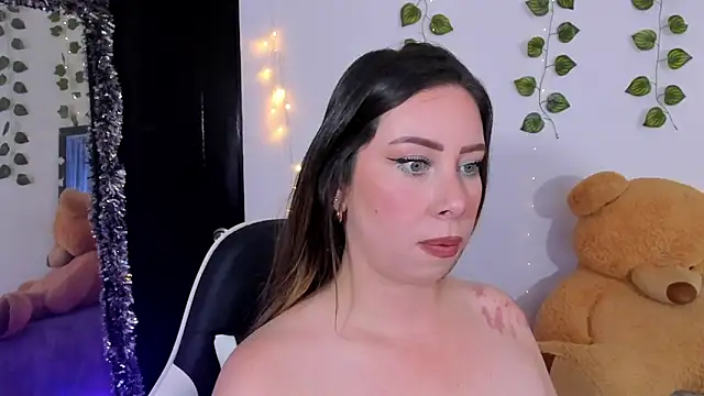 JanneKim online show from February 20, 3:02 pm