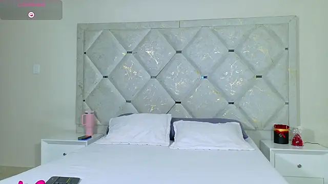 Anna risse online show from November 6, 5:02 am