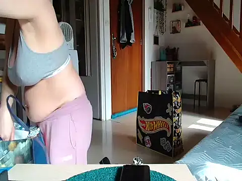 Lauzo21 online show from February 16, 1:22 pm