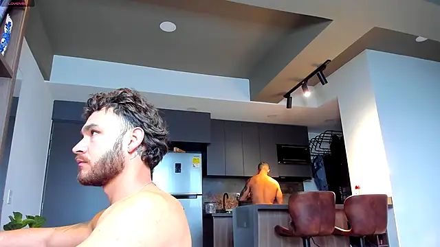 Maximo Marcelo online show from October 29, 11:14 am