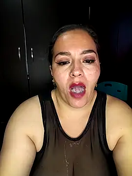 emily sweet13 online show from December 4, 5:24 pm