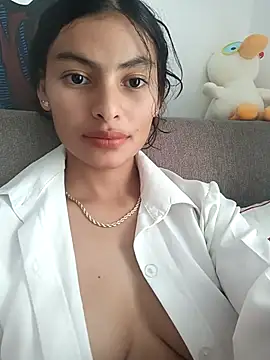 vanyacam  online show from December 14, 8:36 pm