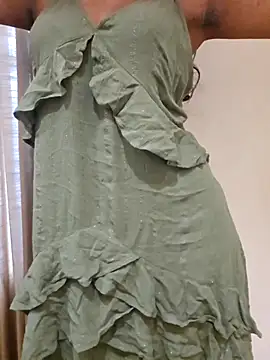 Tanisha789 online show from November 5, 5:45 am