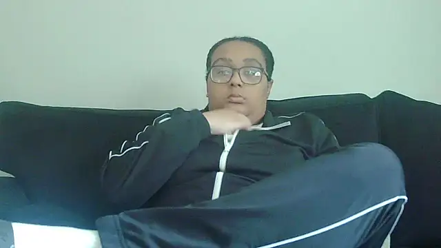 vanilla chocolate23 online show from October 4, 12:00 pm