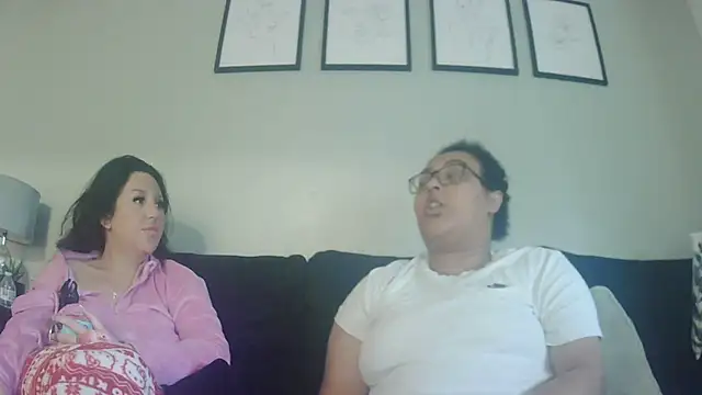 vanilla chocolate23 online show from January 16, 9:38 am