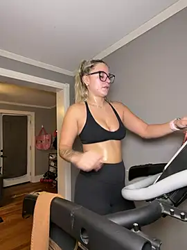 lexybabyxo online show from July 29, 10:15 am