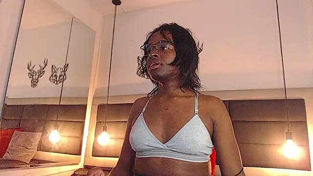 candy lovee69 online show from November 9, 2:40 am