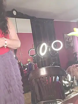 GypsyEsmeralda online show from May 19, 1:40 pm